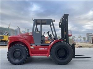 5 ٹن کھردرا خطہ فورک لفٹ سوکما مشین