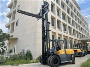 10 ٹن چھوٹا فورک لفٹ ٹرک SOCMA چینی مشین JCB HELI جیسی